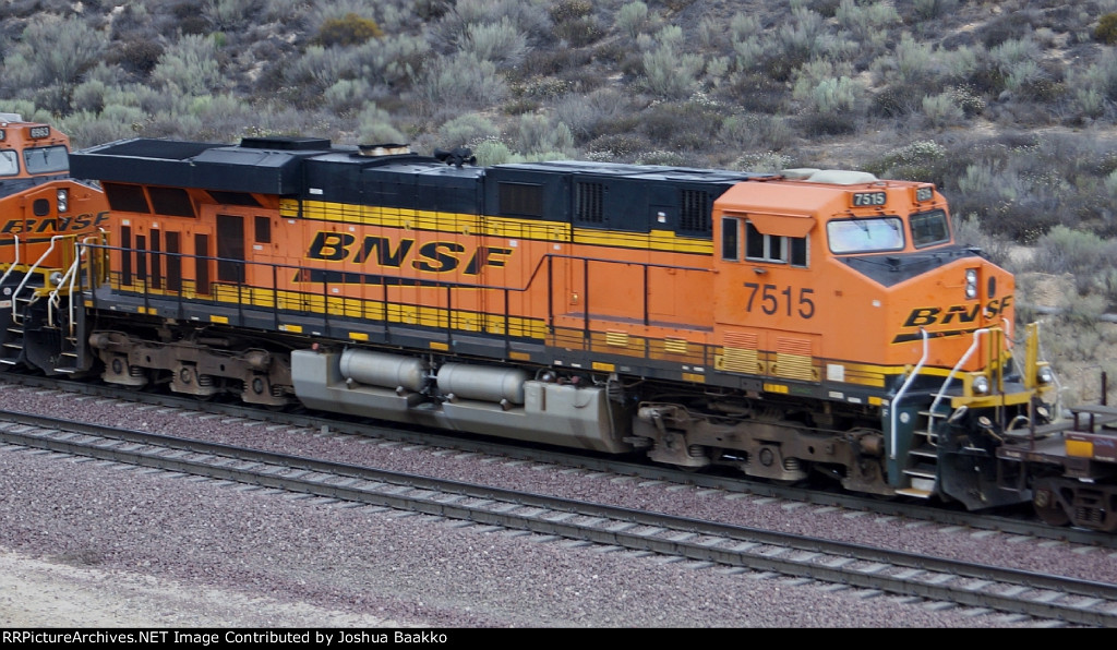 BNSF 7515